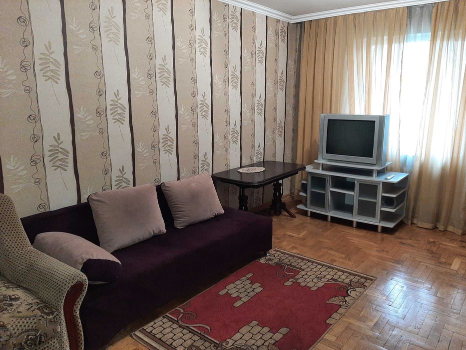 2 кім квартира подобово,вул.Київська 7, кондиціонер, зв документи