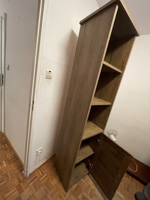Regał w bardzo dobrym stanie