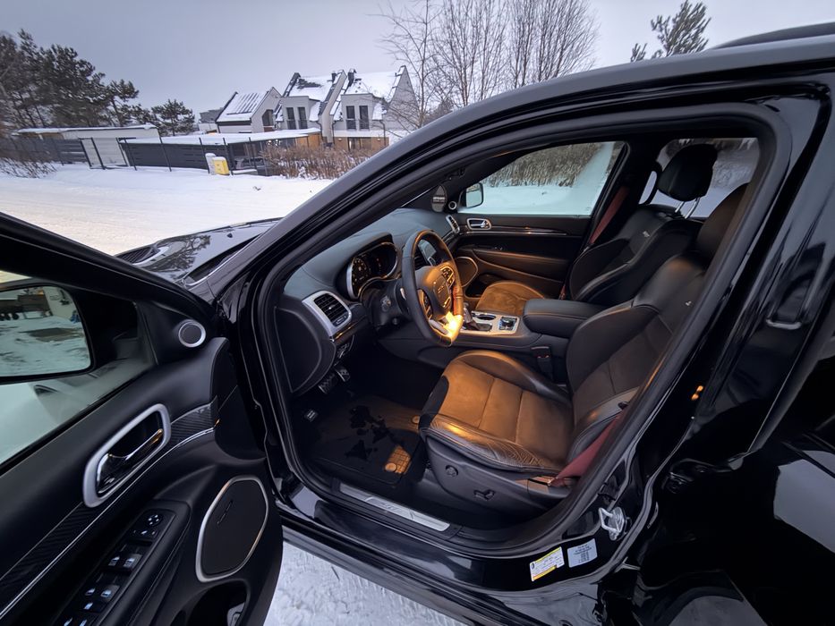 Jeep Grand Cherokee SRT Fv23%