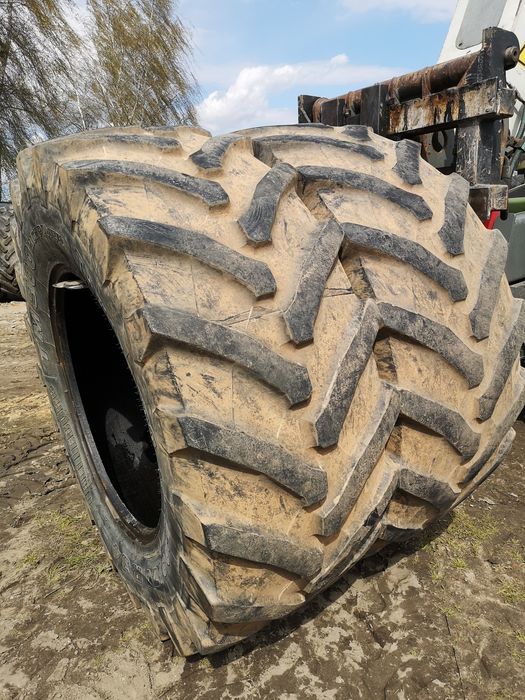 Komplet Trelleborg 600/70r34
