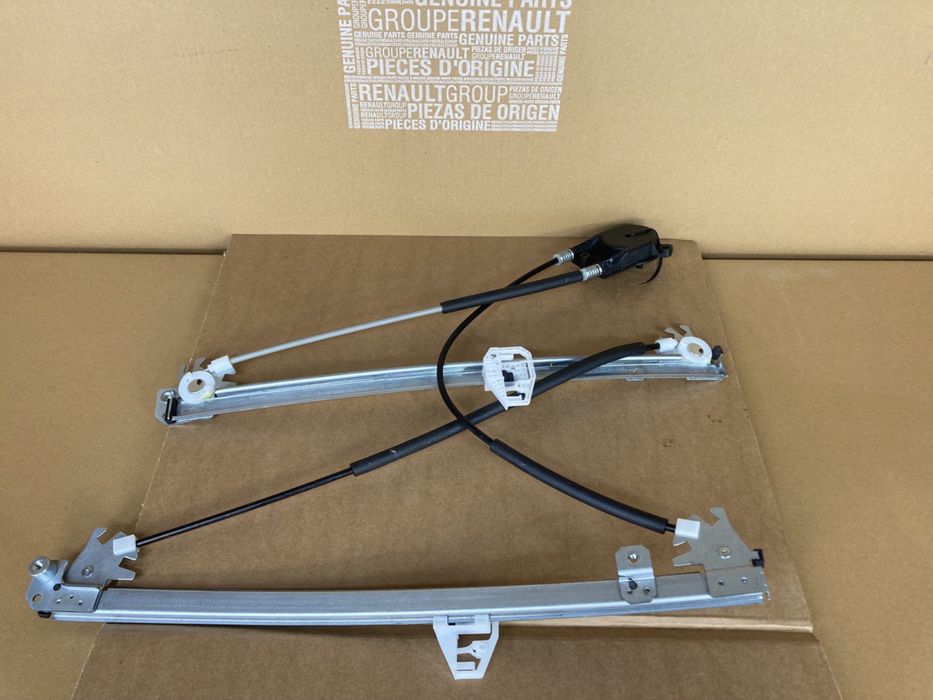Склопідйомник передній правий Меган 2 Megane 2
