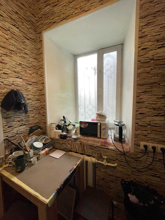 Оренда кімнати в центрі міста, СВІТЛО НЕ ВИМИКАЮТЬ