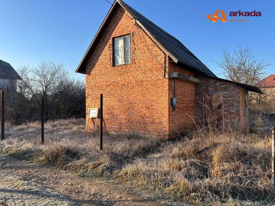 Продам дачу Є комунікації 4.5сотки