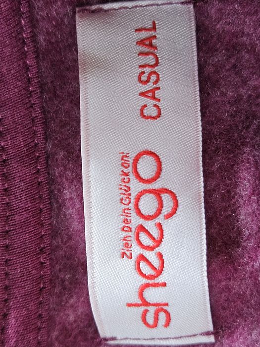 Świąteczna bluza Merry Christmas sheego 48