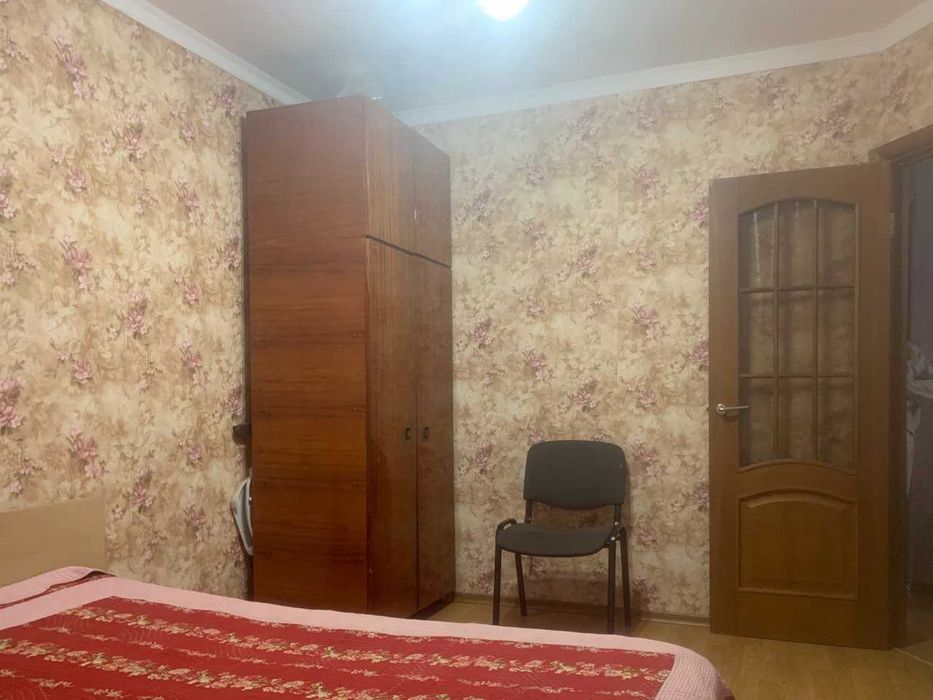 Предлагается аккуратная 2-ком квартира 47м2, центр Броваров