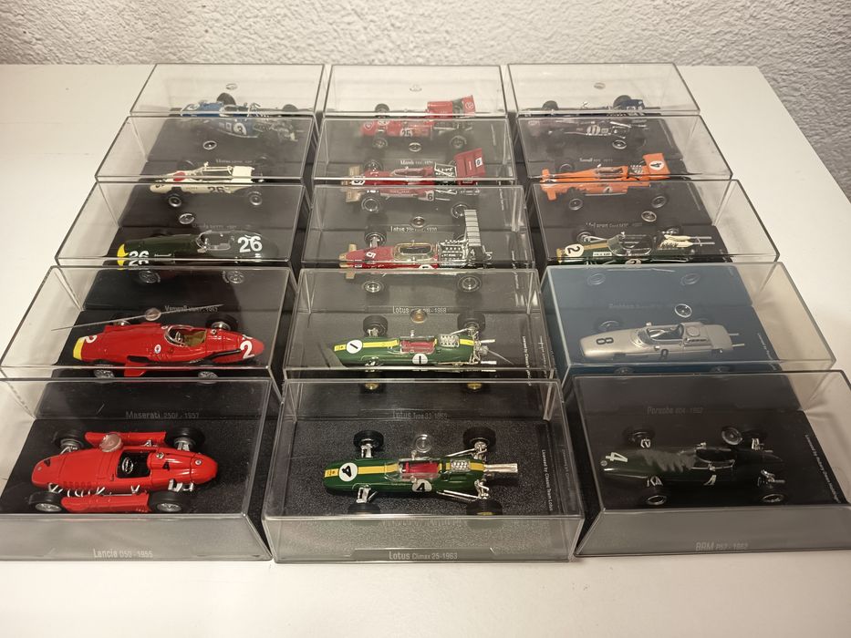 Coleção de miniaturas 1/43 da F1