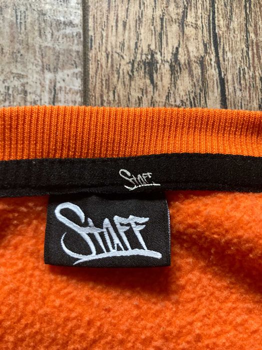 Свитшот Staff оранжевый с узором в виде железной сетки для ограждения