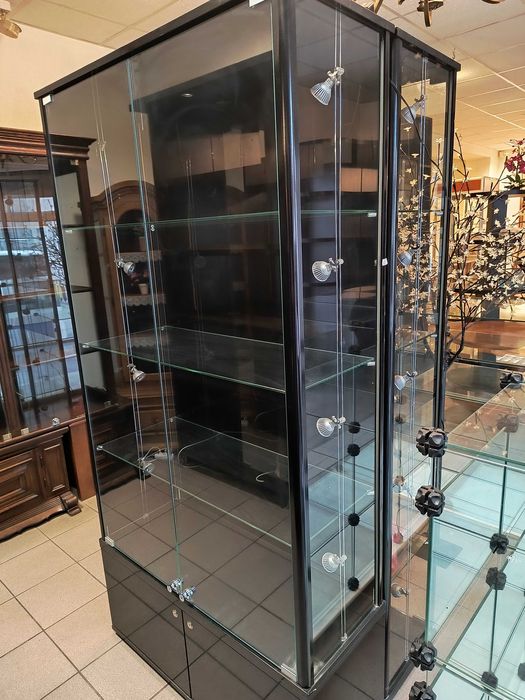 Sprzedam witryny/gabloty ekspozycyjne