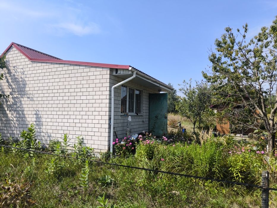 Продам дачу с. Мокрець Броварський район