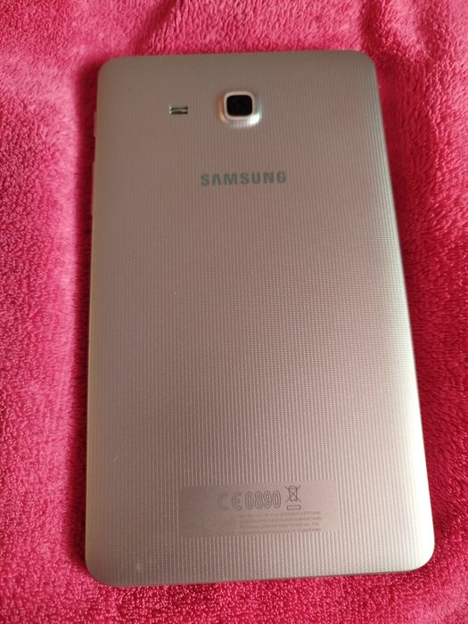 Продам планшет Samsung Galaxy tab A
