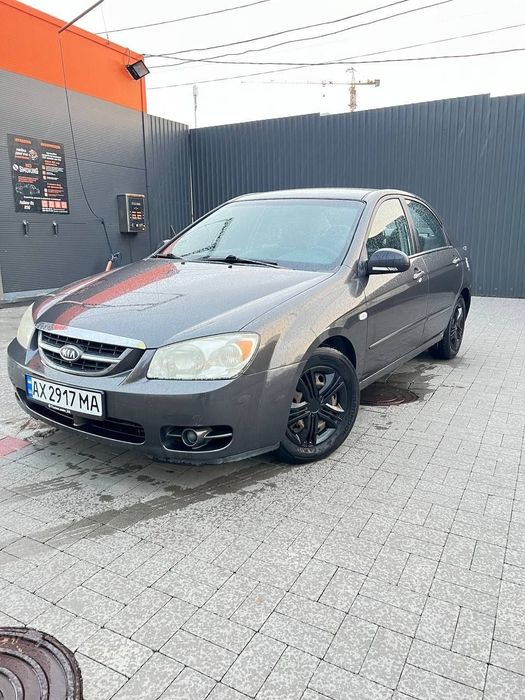 Продам машину kia