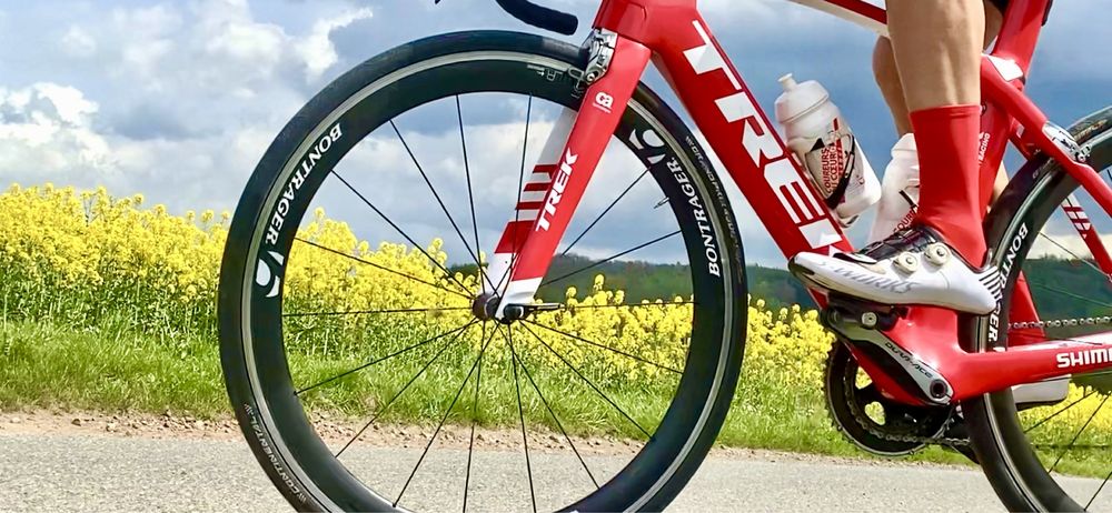 Madone slr 9 w bardzo dobrym stanie wszystkie kola diatepne