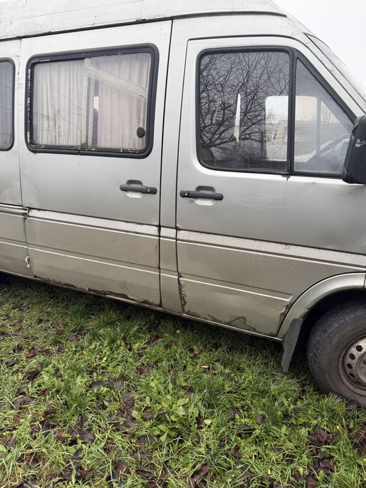 ЛТ35, вантажо пасажирський, 9 місць