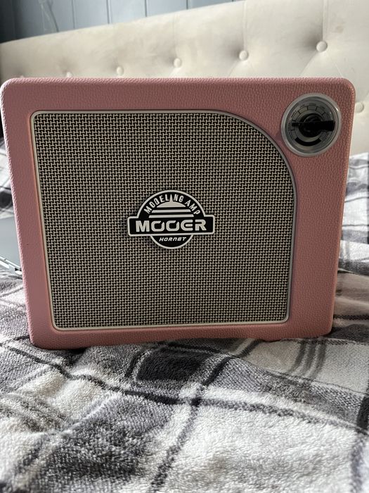 Електрогітара+комбо підсилювач+чохол