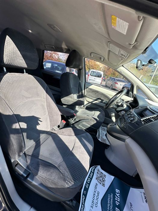 Продам  Mitsubishi Grandis 2006 рік можлива розстрочка,кредит,обмін!