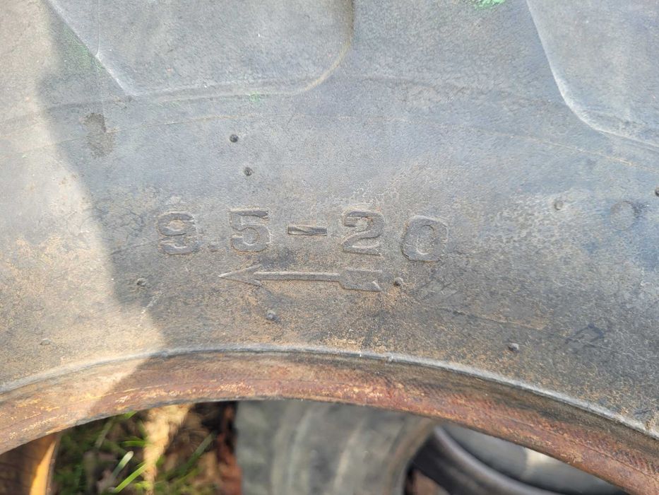 Opona opony 1 szt 9.5r20