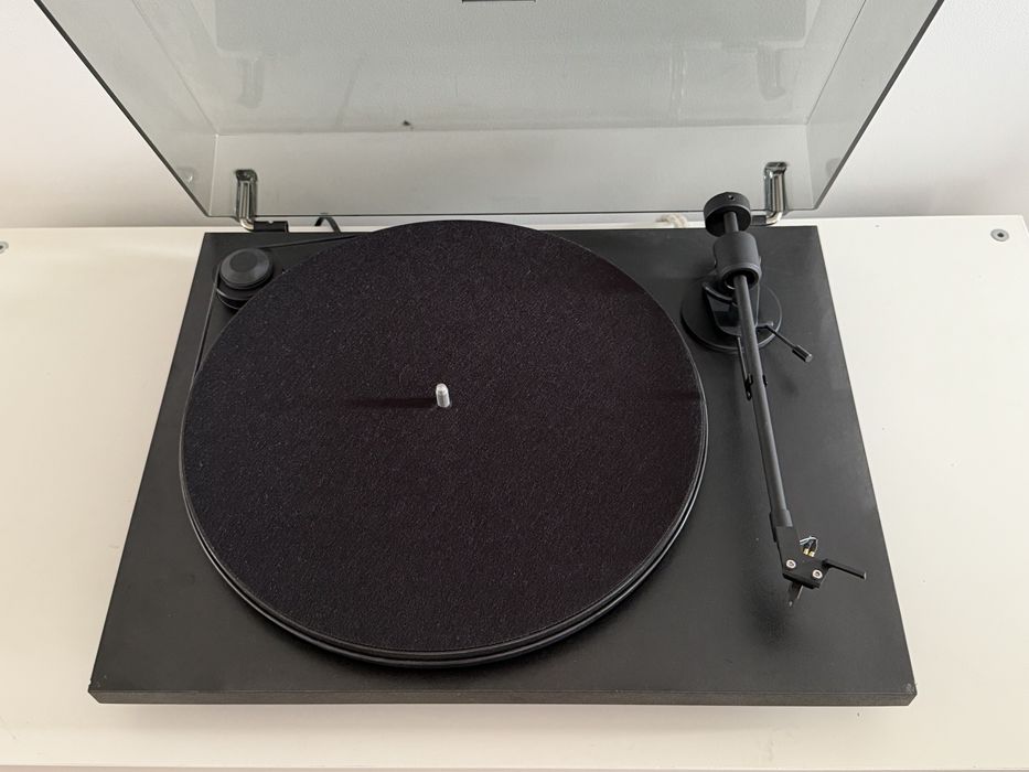 Pro-Ject Primary E