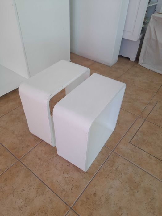 Cubos de madeira para montra