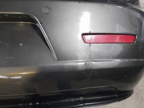 Pára-choques trás ALFA ROMEO 159 (939_)