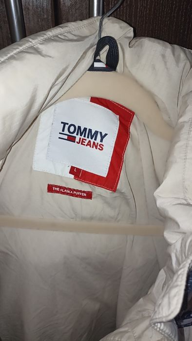Теплий пуховик Tommy Hilfiger Оригінал.Олх доставка для примірки.