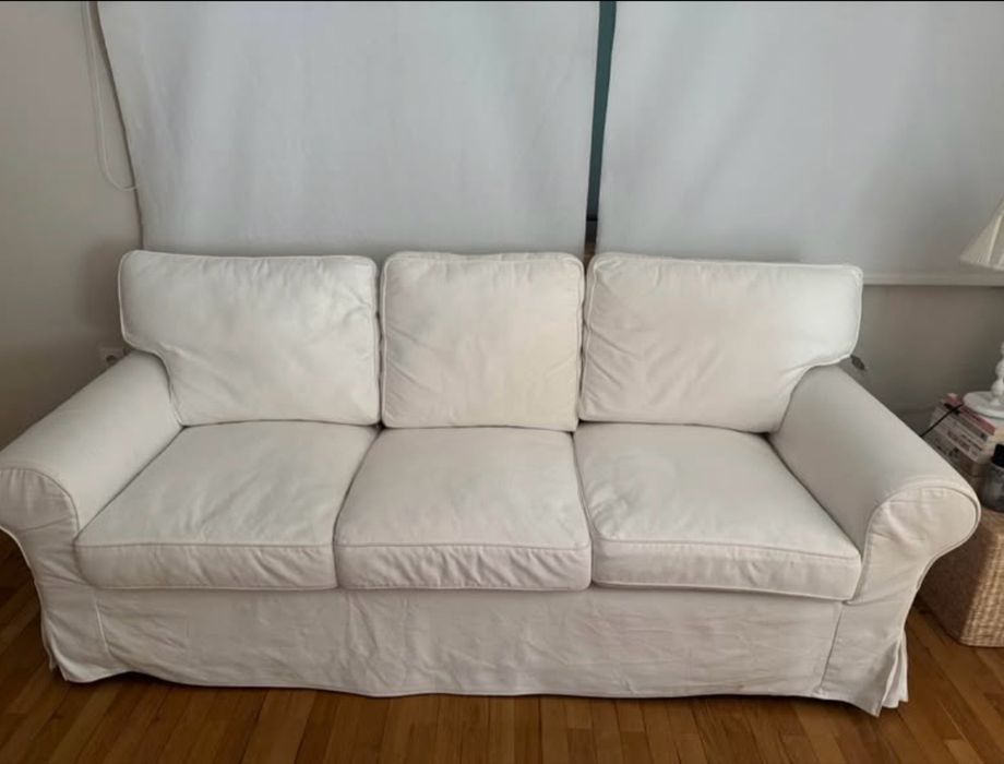 Sofá branco Ektorp Ikea