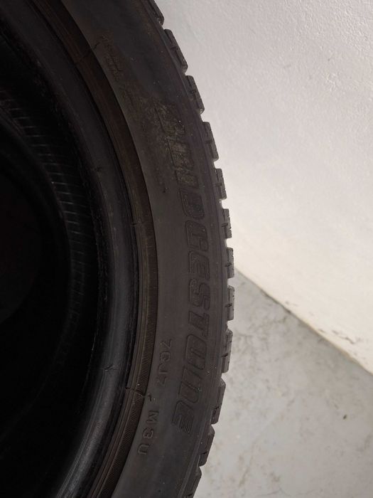 Opony zimowe 225/45/18, cena za komplet