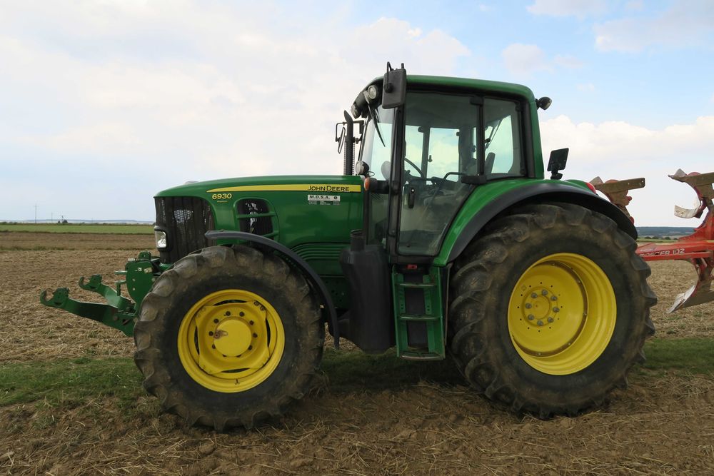 Ciągnik John Deere 6930 Premium