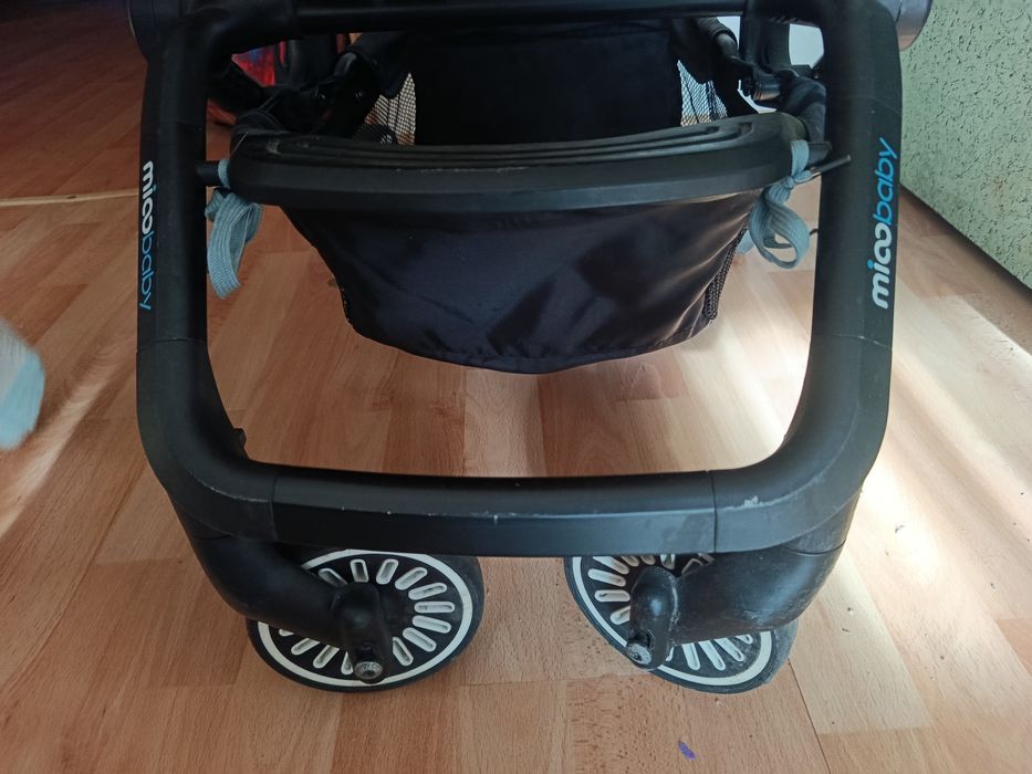 Прогулочная коляска Mioobaby Surf, lime+black