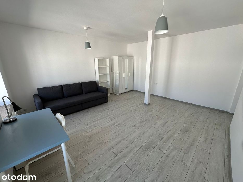 Słoneczne studio z oddzielną kuchnią tuż przy Piotrkowskiej w Łodzi - Widok 2