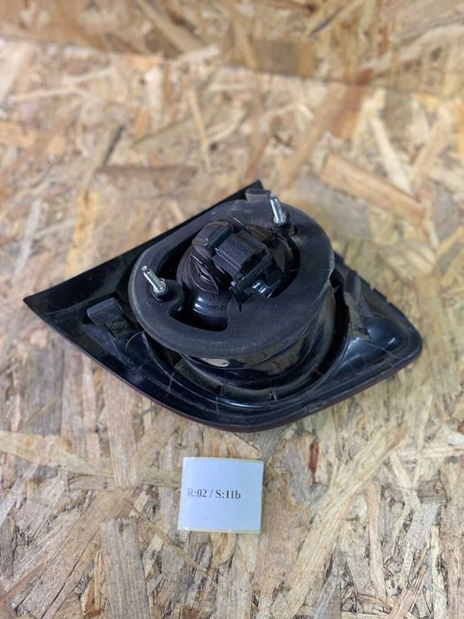 lampa lewy tył lewa tylna w klapę volkswagen golf vi 6 plus