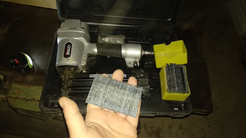 Нейлер по бетону