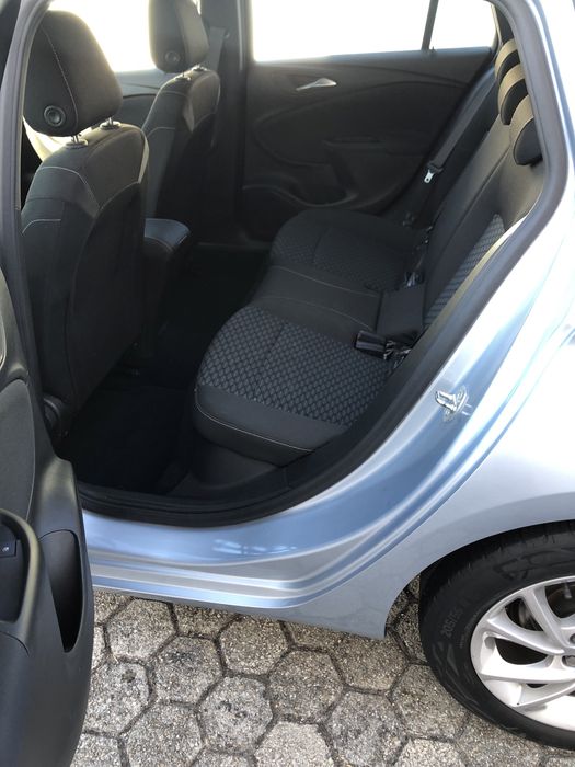 Opel Astra Sports Tourer 1.5D 2020 Nacional