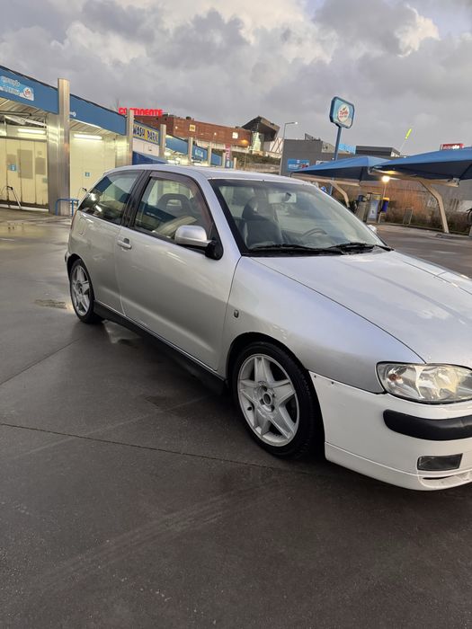 Seat Ibiza 6k2 Vp 110 de livrete 5 lugares 3 portas