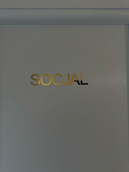 Sprzedam drzwi + klamki