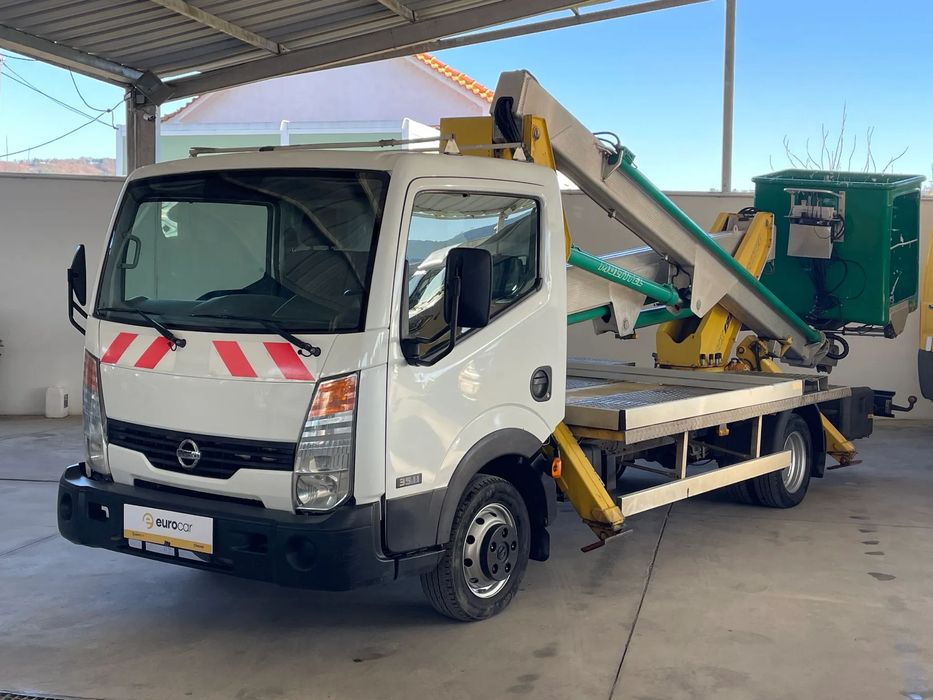 Nissan Cabstar MULTITEL HX 195  20 Mts