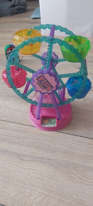 Podniebna karuzela dla.kucykow filly