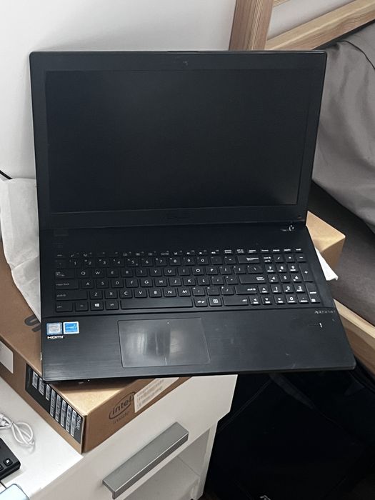 Laptop ASUS P2540UA + kilka gratisów