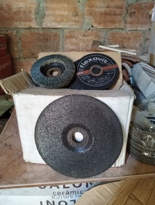 Vendo vários discos de rebarbadora