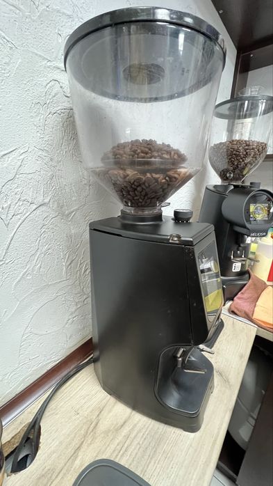 Кавомолка Eureka Atom 65