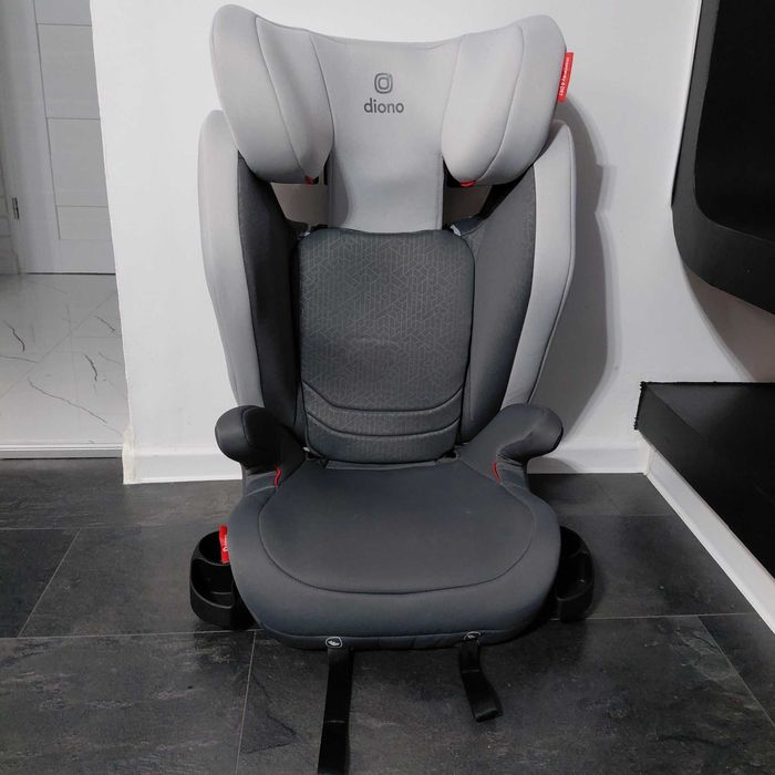 Fotelik samochodowy Diono Monterey 4 CXT  15-36kg