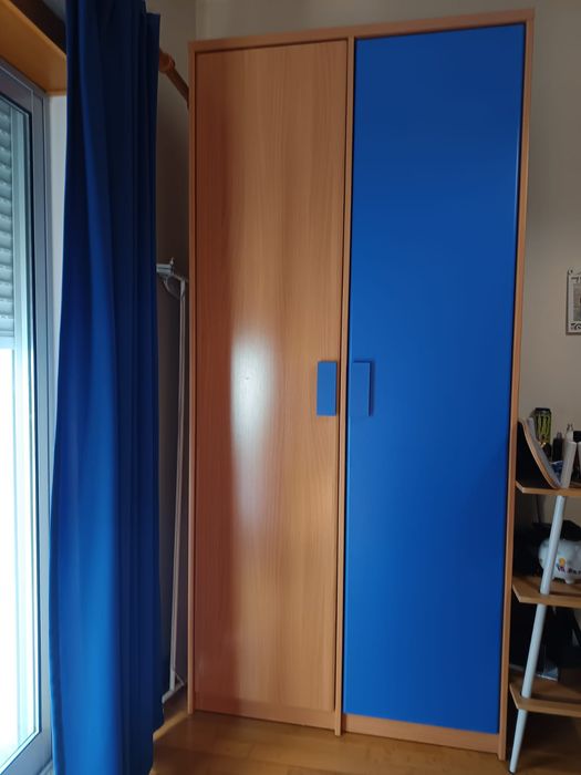 Quarto de criança completo - cama + colchão+ roupeiro