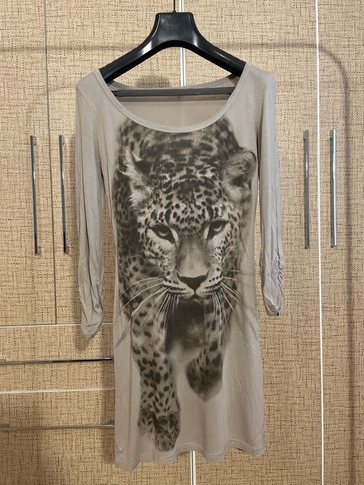 Tunika beżowa damska z motywem tygrysa