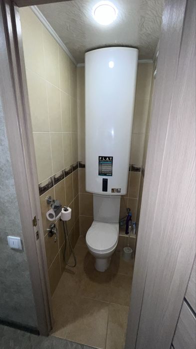 Продам дворівневу квартиру-гостинку