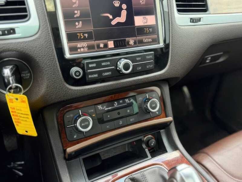 2013 Volkswagen Touareg