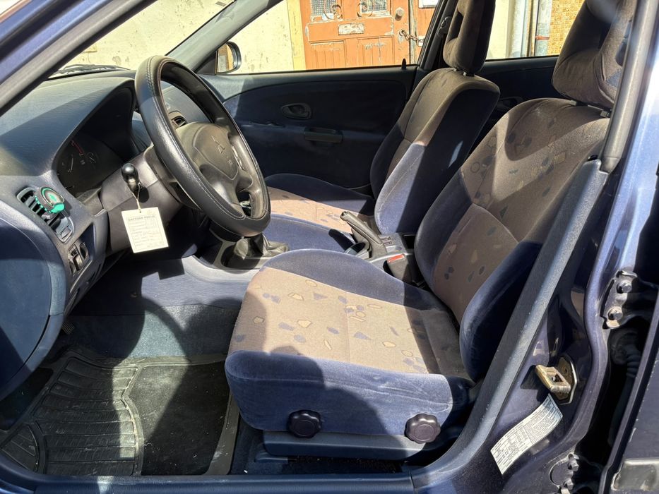 Mitsubishi Carisma 1.9 DID 115cv