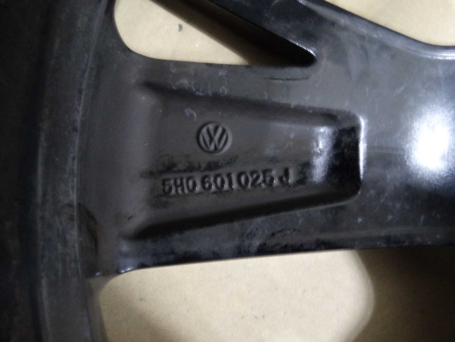 Alufelga VW Golf VIII 7.5Jx18 ET51 5H0.601.025J
