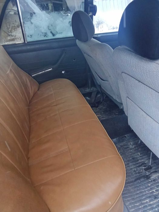 ВАЗ 2106 на ходу мотор 1.6