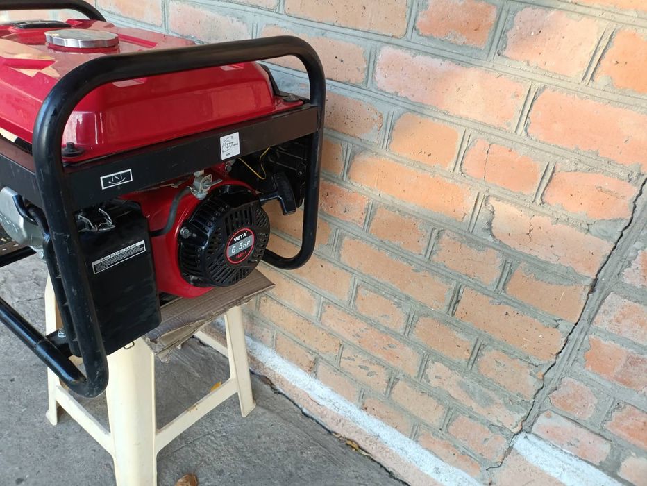 Генератор бензиновый 2,7 кВт