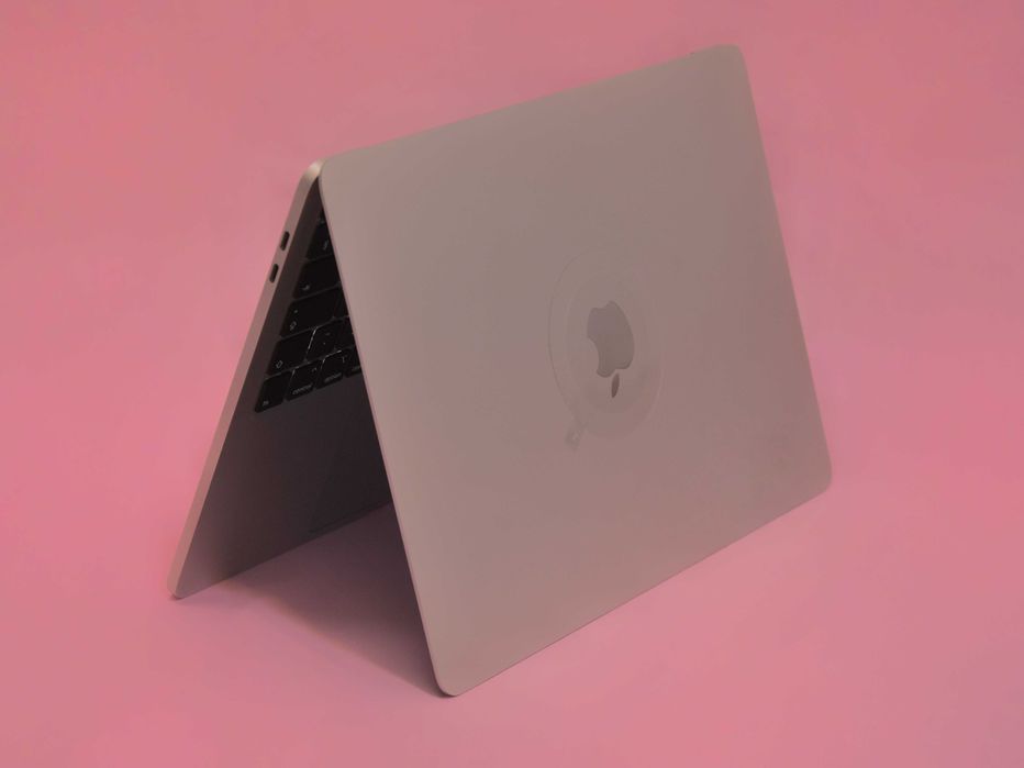 MacBook Pro 13" Silver, A2251,i5 16GB/512GB 91% Bat -12 m-cy gwar+FVAT