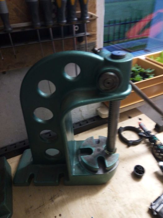 Prasa zebatkowa PXBa-250